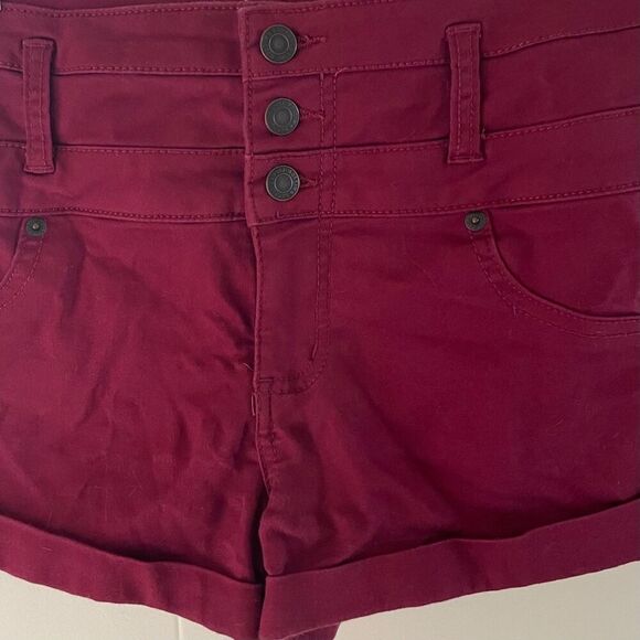 Red Mossimo High waist Shorts Cranberry Burgandy 3 button Soft Stretch Fabric - Picture 3 of 5